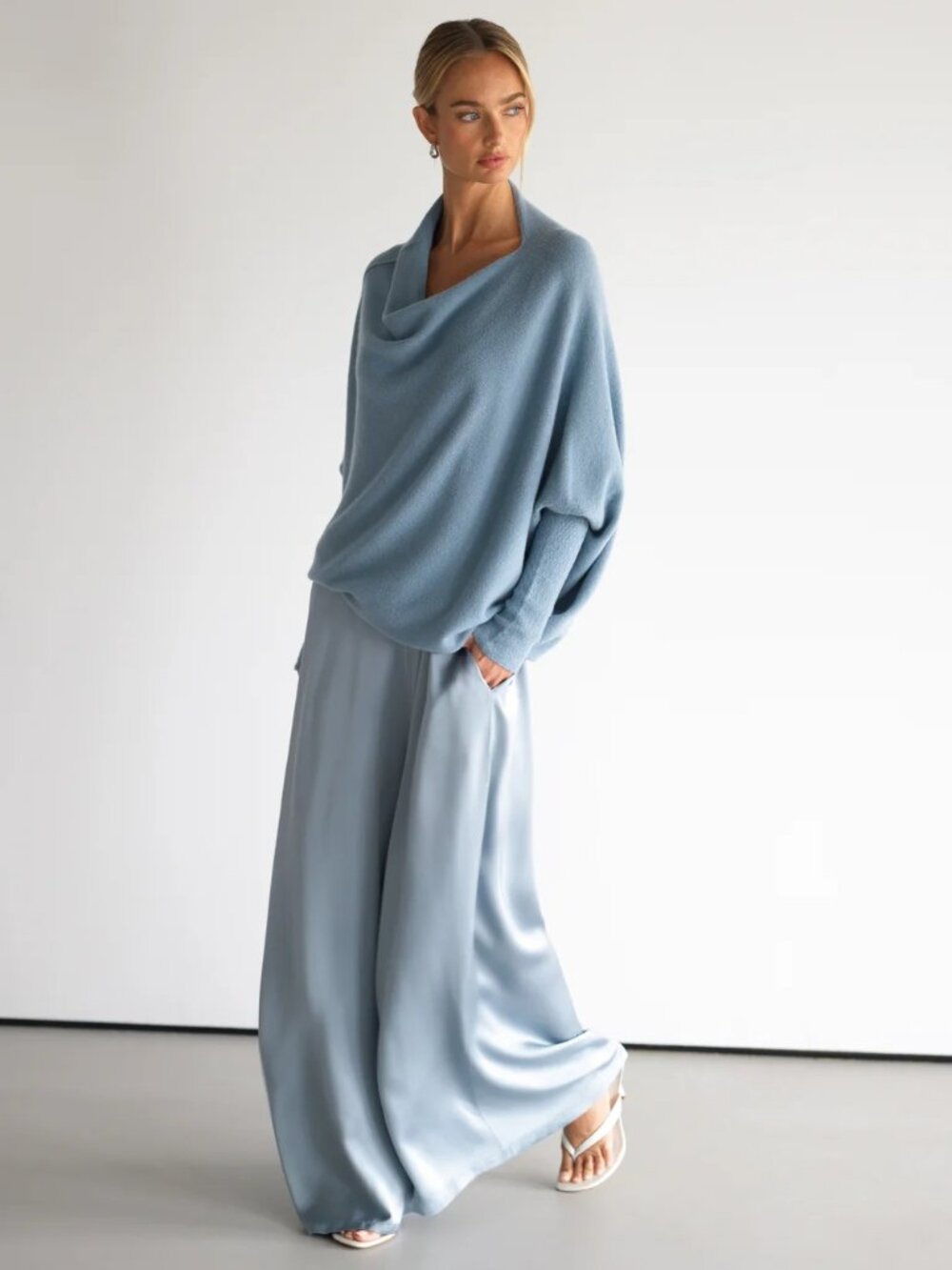 Jaki Asymmetric Draped Elegant Luxury Over-sized Dolman Knit Sweater Poncho L